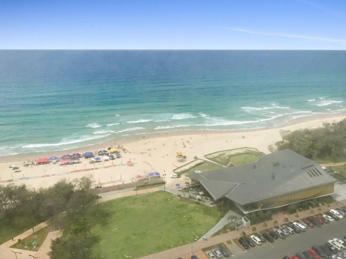 גולד קוסט Air On Broadbeach-Stunning Ocean Views מראה חיצוני תמונה